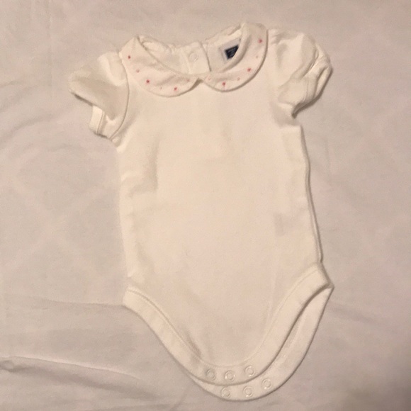 SOLD! Janie and Jack Scalloped Neck Onesie - Picture 5 of 5